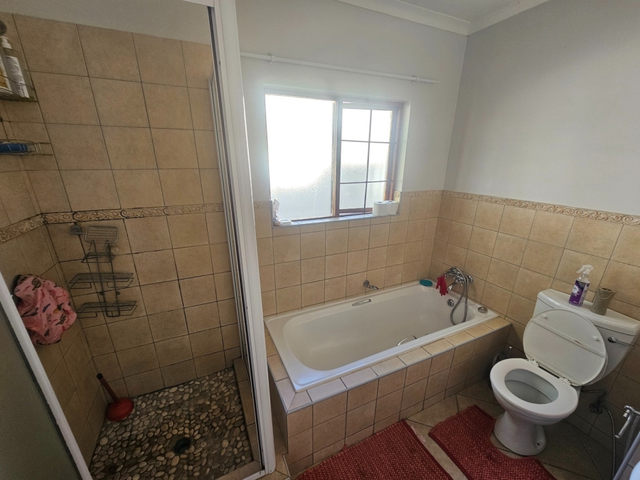 3 Bedroom Property for Sale in Bayswater Free State